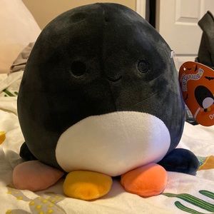 DOLMA Halloween squish